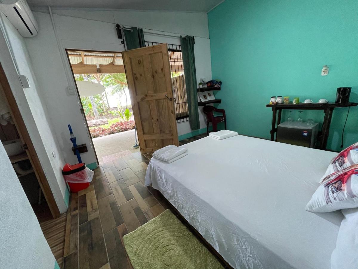 Casa Turtle Bogue Hotel Tortuguero Eksteriør billede