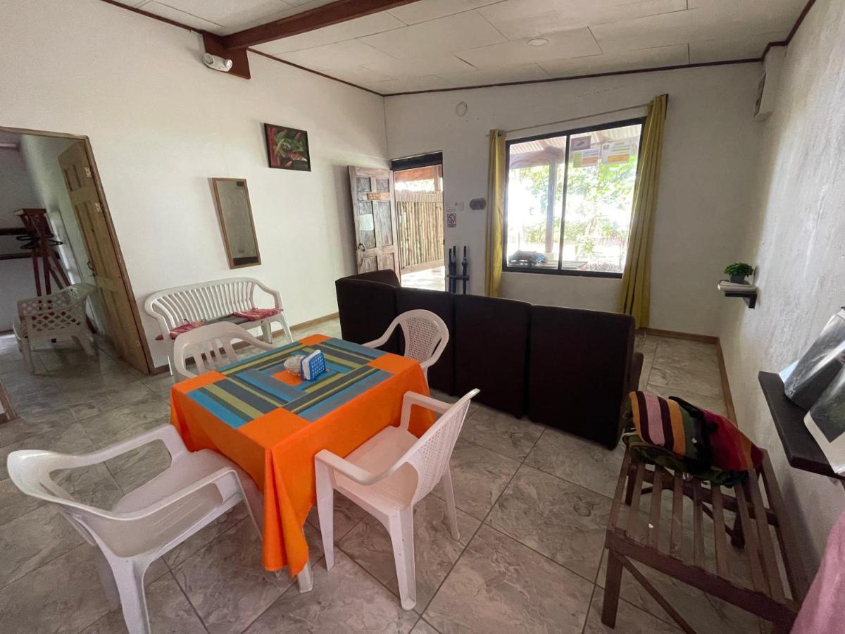 Casa Turtle Bogue Hotel Tortuguero Eksteriør billede